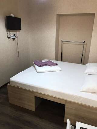 Апартаменты #8 Apartments Одесса Улучшенный двухместный номер с 1 кроватью-4